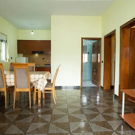 Accommodatie bij particulieren Vila Gjeci Durrës