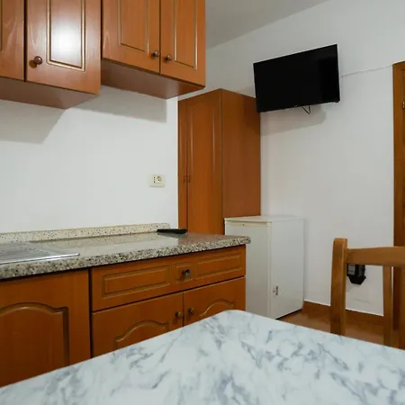 Habitación en casa particular Vila Gjeci Durrës